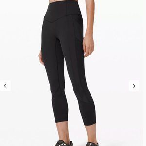 (GUC) All the Right Places 23"